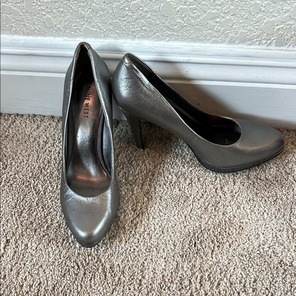 Nine West Women's Silver Heels